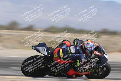 media/Oct-30-2025-Racers Edge (Thu) [[dabbdaf680]]/2-A Group/Session 3 (Turn 15 Inside)/